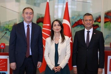دیدار رؤسای دم پارتی با اوزگور اوزل 